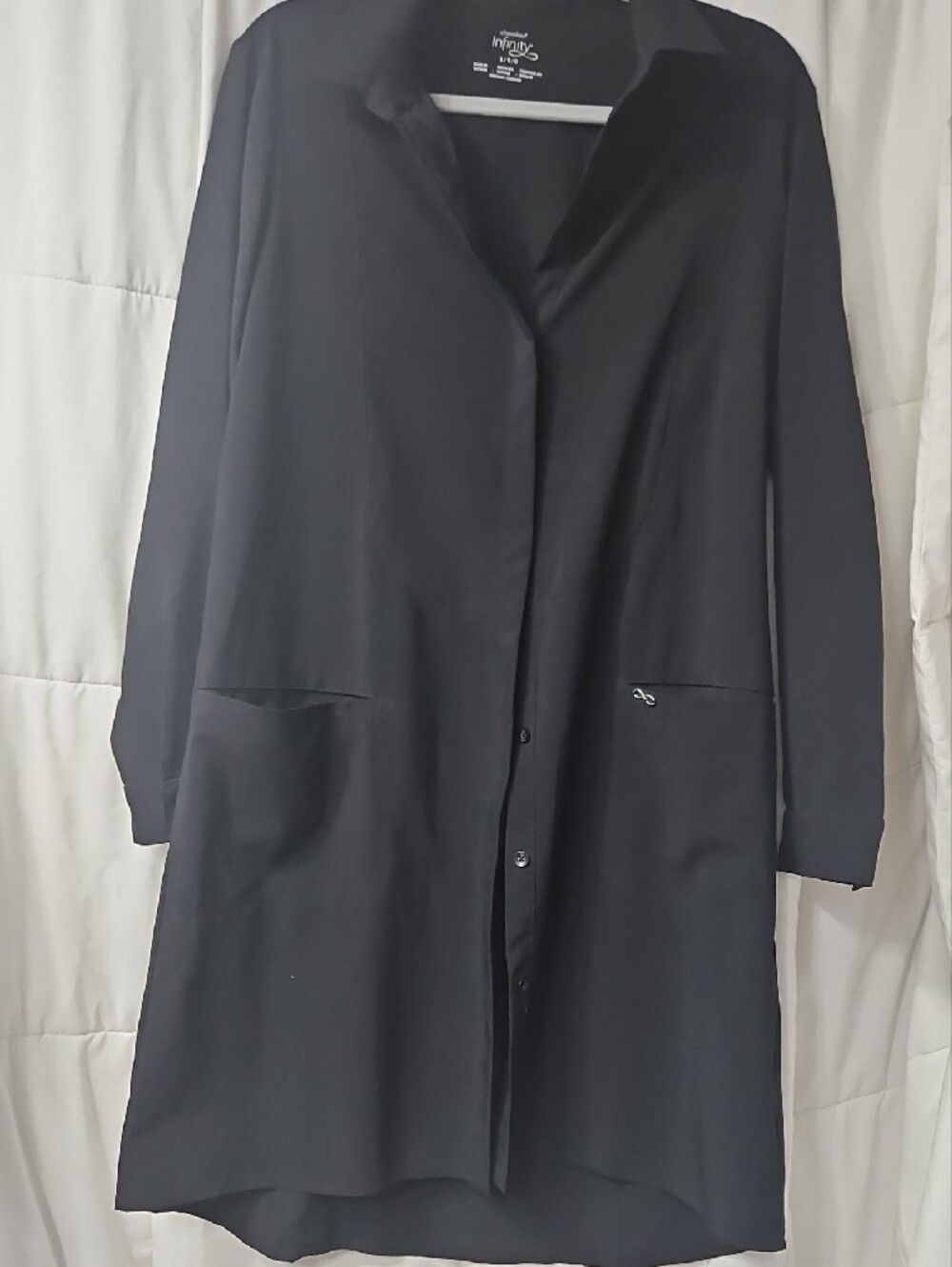 Infinity Scrubs Lab Coat - Picture 2 of 6